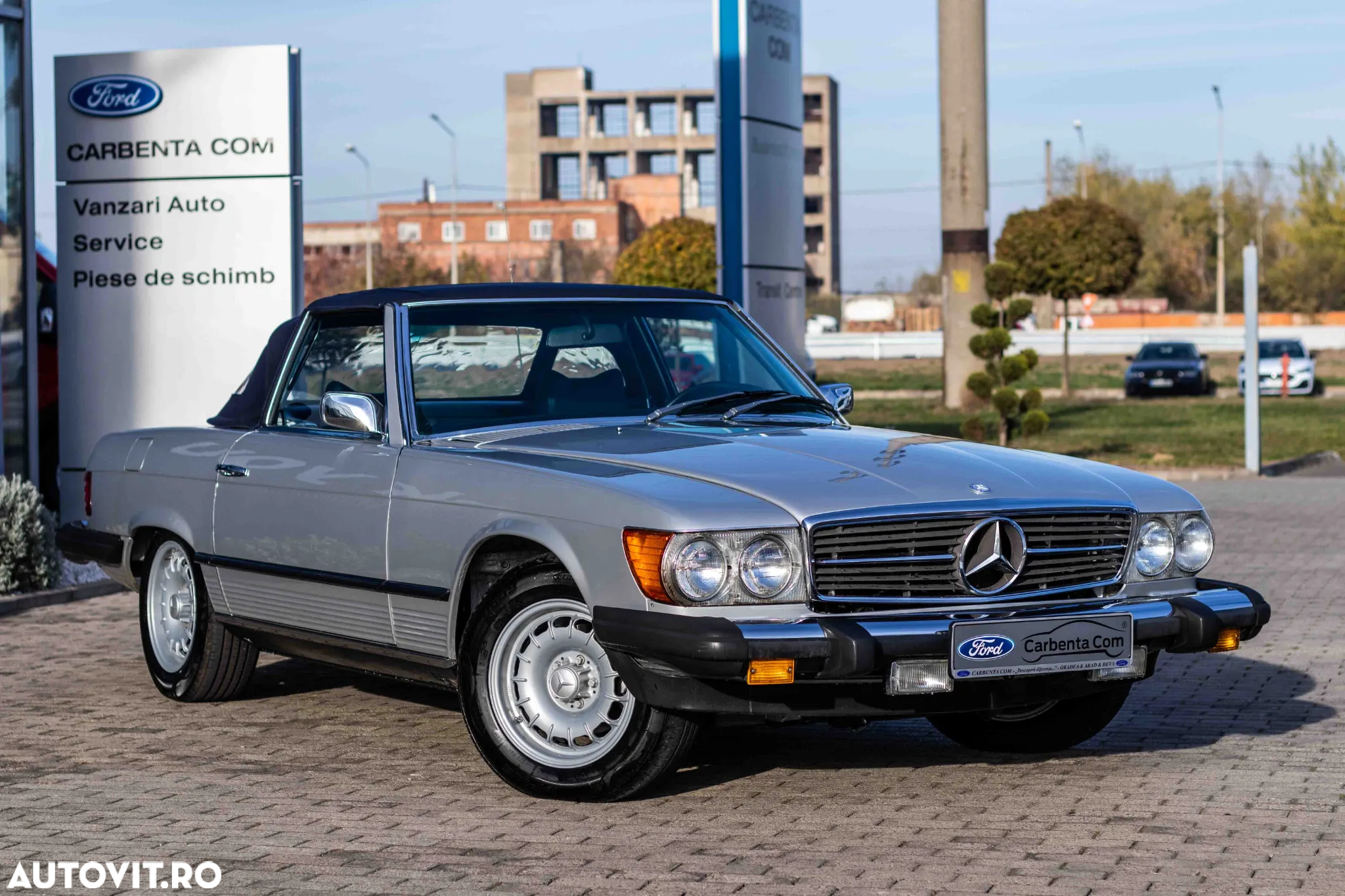 Mercedes-Benz SL - 12