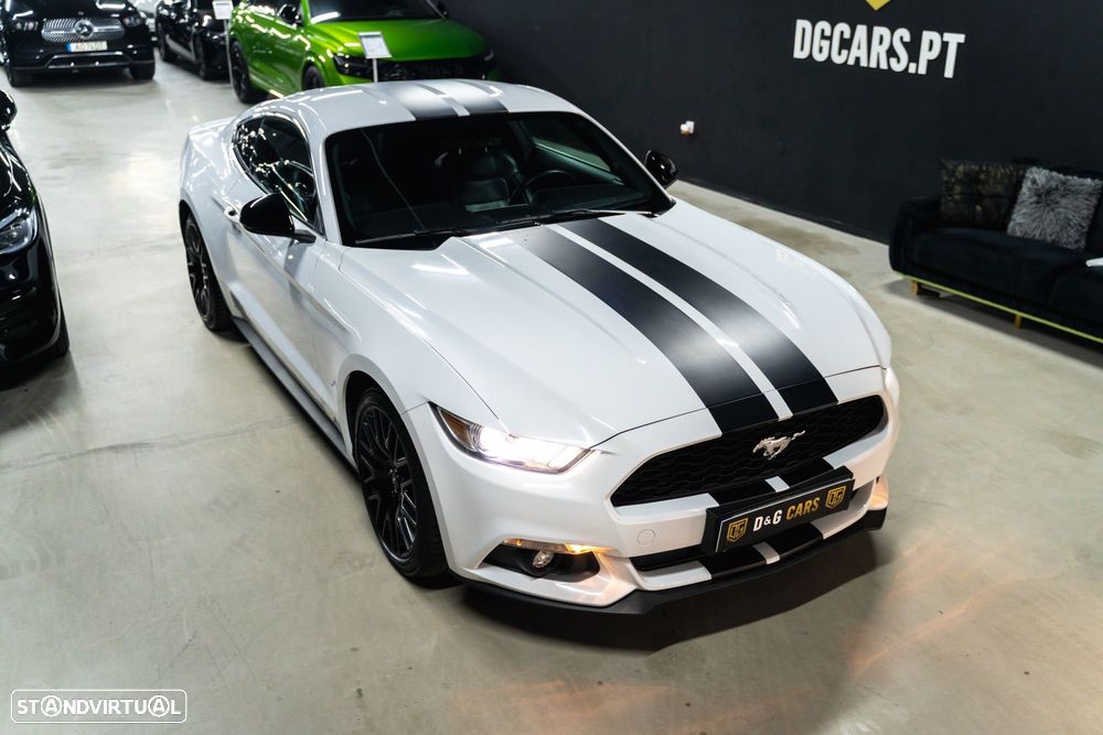 Ford Mustang 2.3i EcoBoost - 2