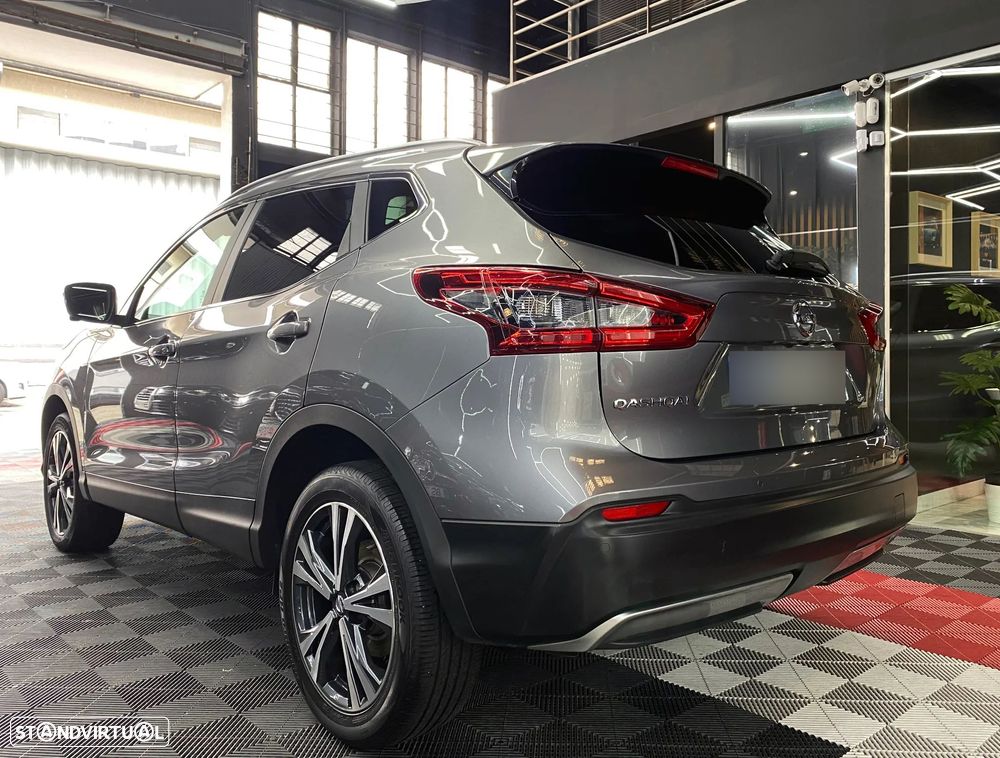 Nissan Qashqai 1.2 DIG-T N-Connecta RS+PS 18 - 2