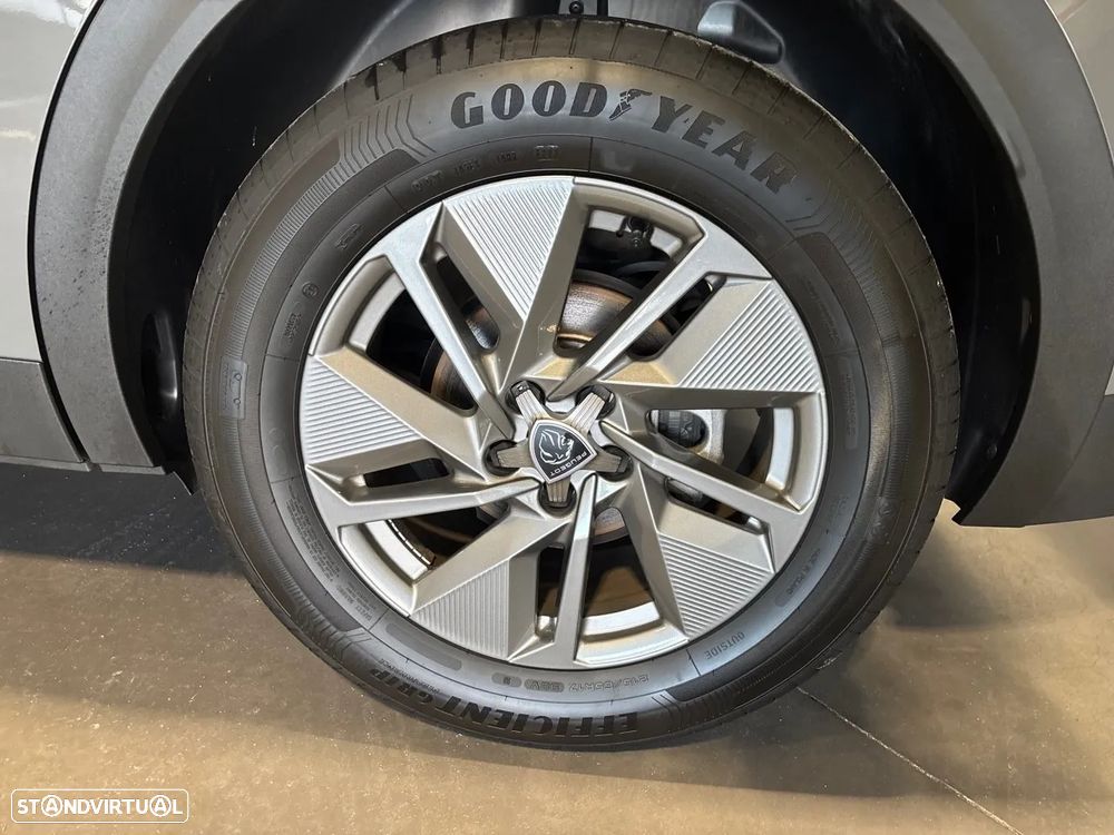 Peugeot 408 1.2 PureTech Allure EAT8 - 11