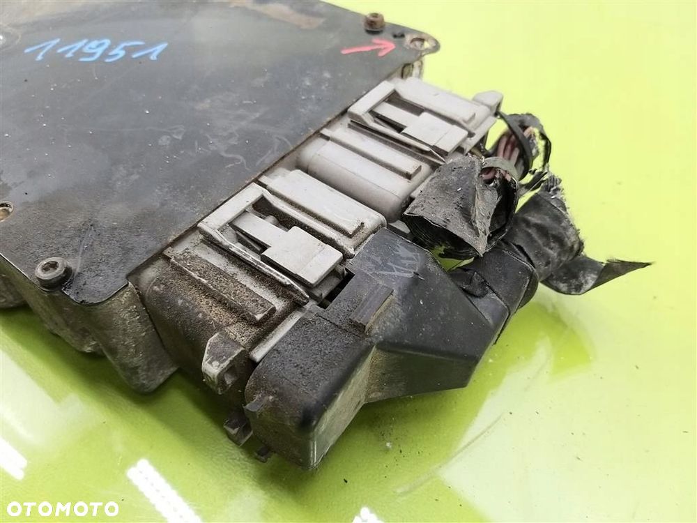 Komputer sterownik silnika Chrysler Grand Voyager III 2.4B 149KM 04745862 - 4