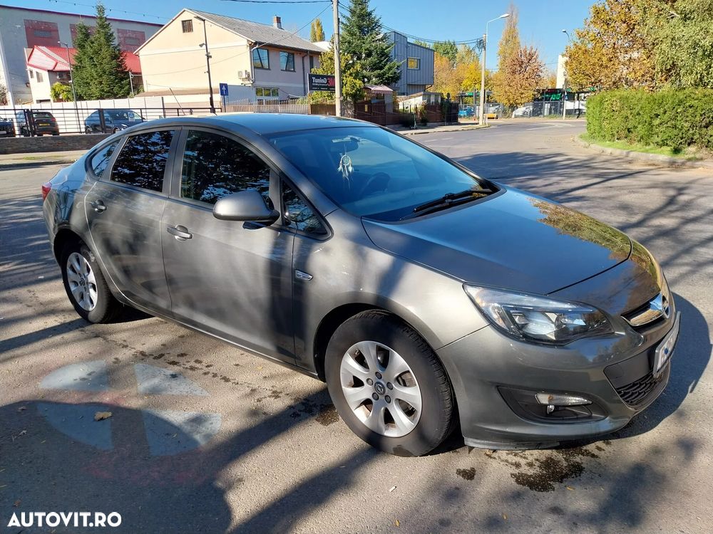 Opel Astra 1.6 CDTI ECOTEC ECOFlex Start/Stop Enjoy - 2