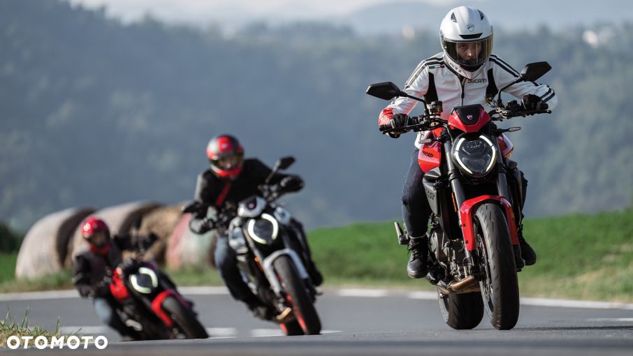 Ducati Monster - 3