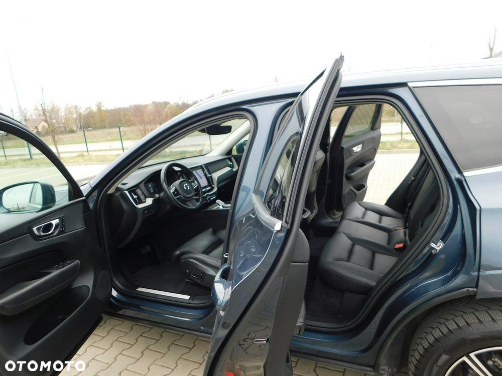 Volvo XC 60 B4 D Geartronic Inscription - 28