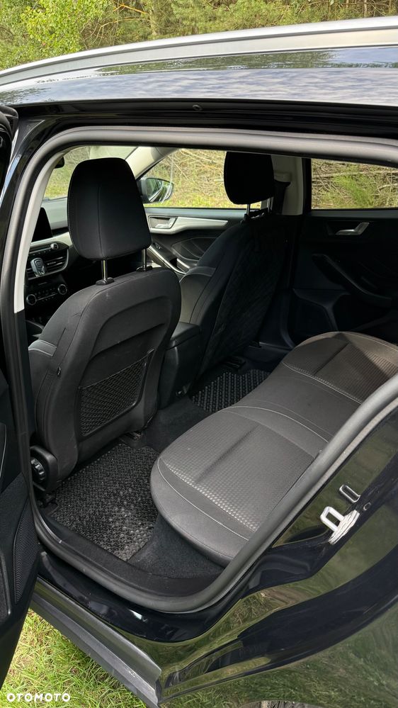 Ford Focus 1.5 EcoBoost Trend ASS - 21