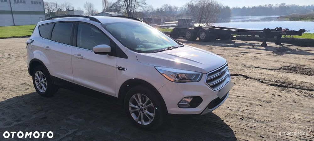 Ford Escape 2.0 EcoBoost AWD Titanium - 1
