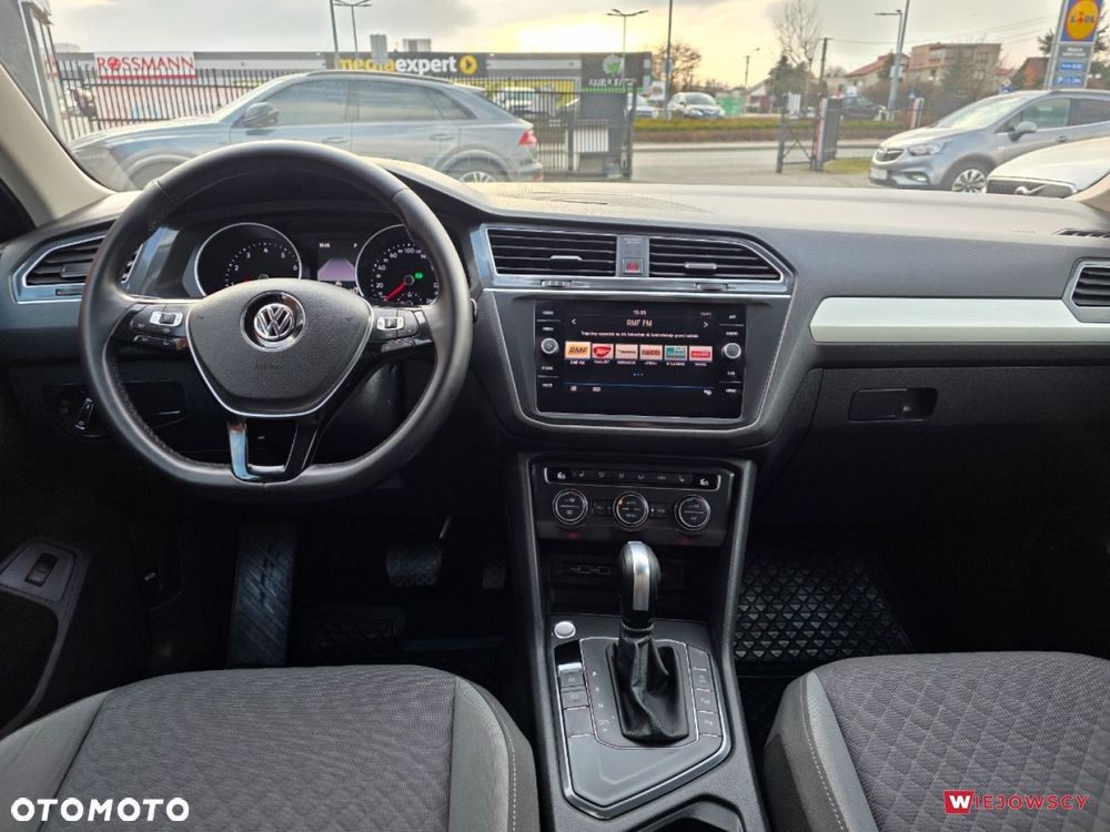 Volkswagen Tiguan - 20