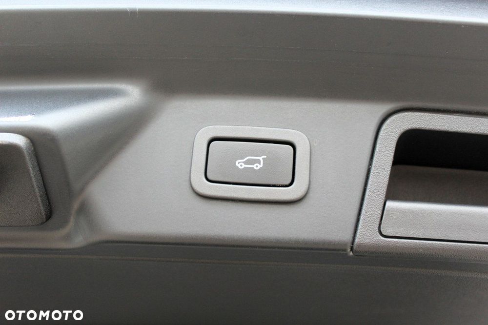 Land Rover Range Rover Velar 2.0 TD4 - 17