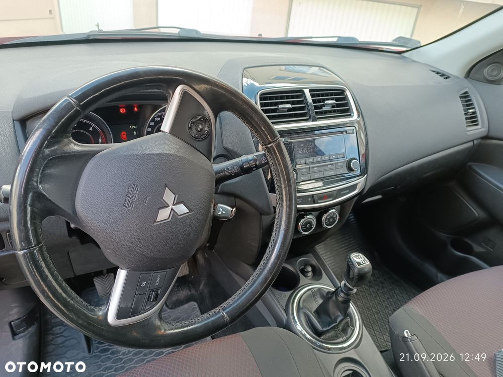 Mitsubishi ASX - 13