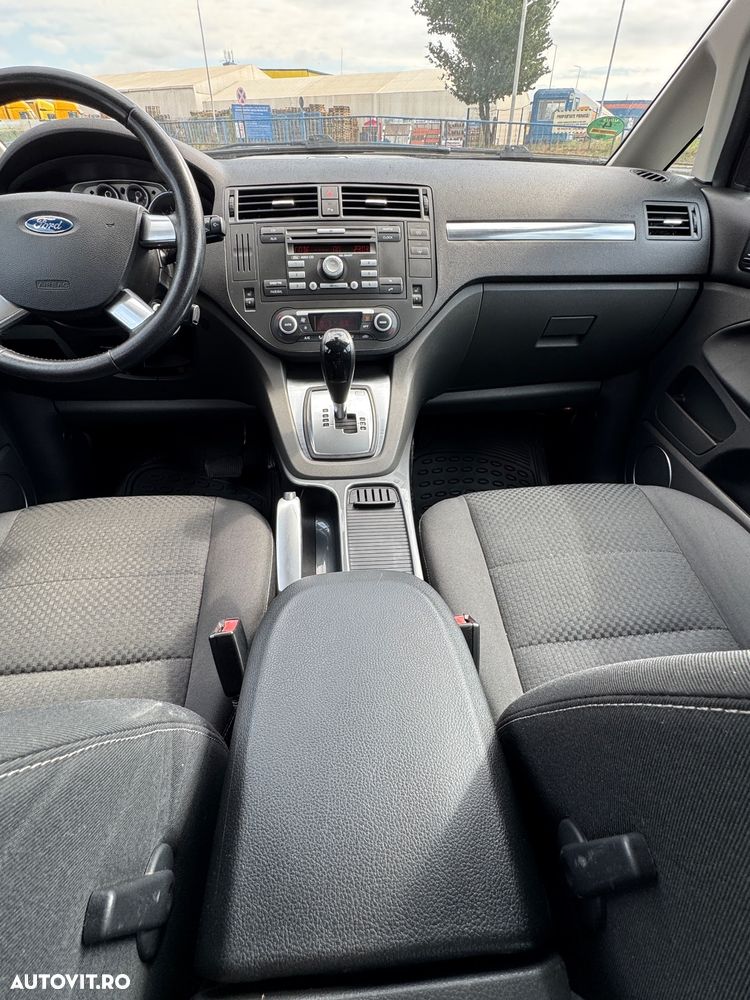 Ford C-Max - 17