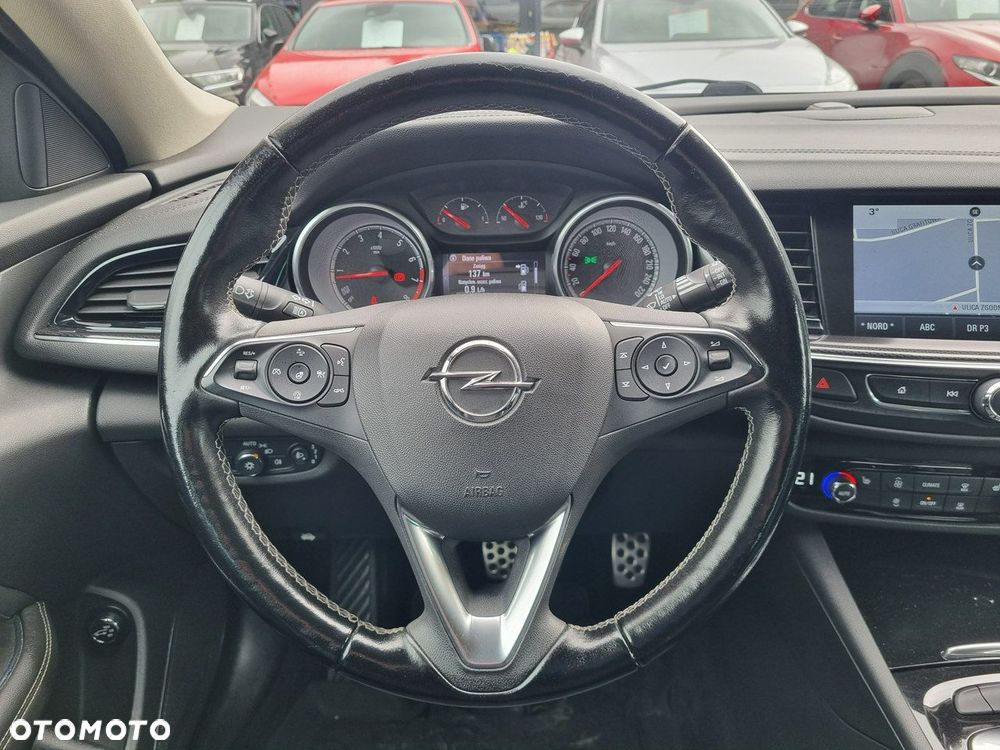 Opel Insignia 1.5 T Enjoy S&S - 16