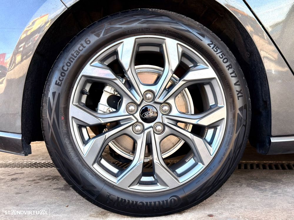 Ford Focus 1.0 EcoBoost MHEV ST-Line X - 8