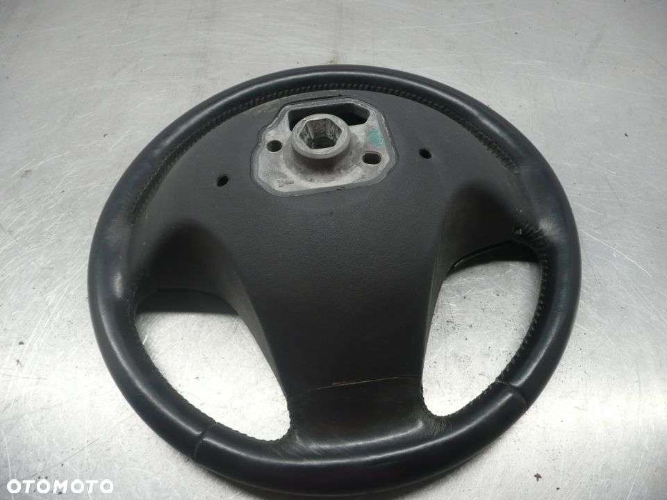VOLVO C30 HB 3D 06-09 (2009r) KIEROWNICA - 5