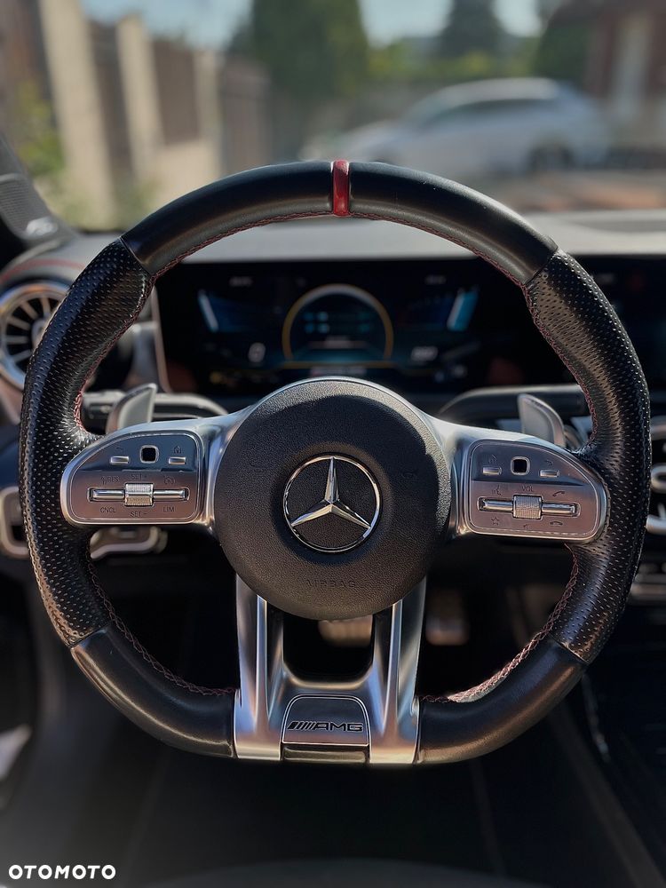 Mercedes-Benz CLA - 17