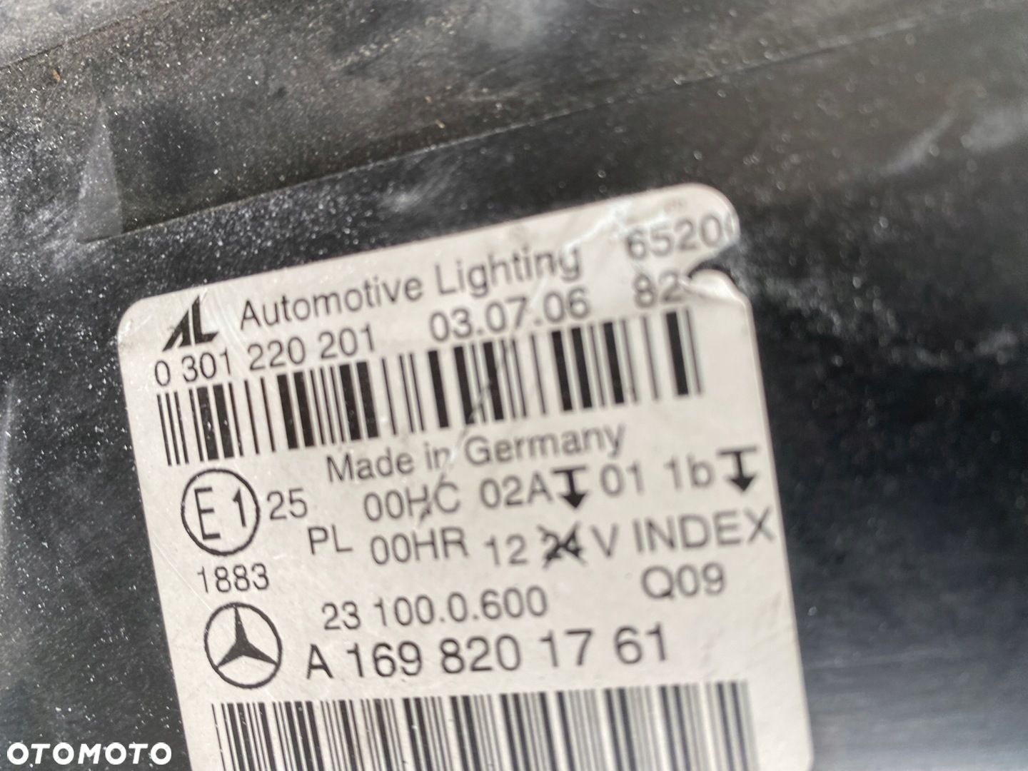 lampa B klasa w245 prawa eu cała - 2