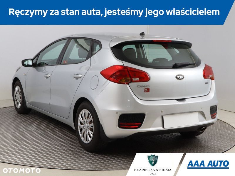Kia Ceed - 6