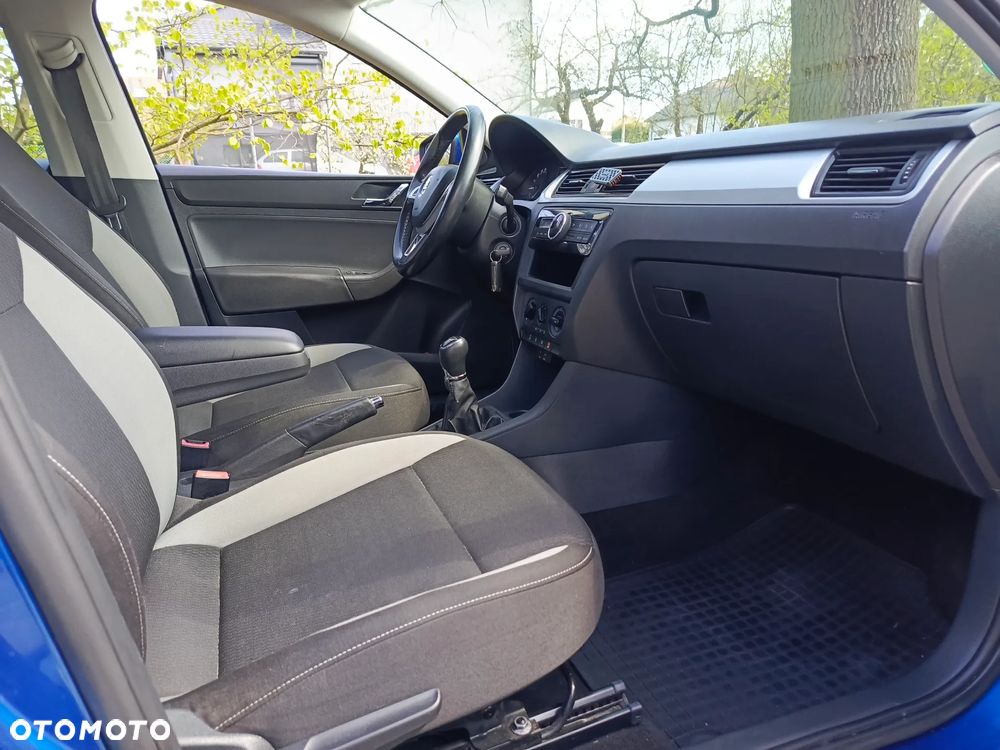 Skoda RAPID 1.4 TDI Clever - 28