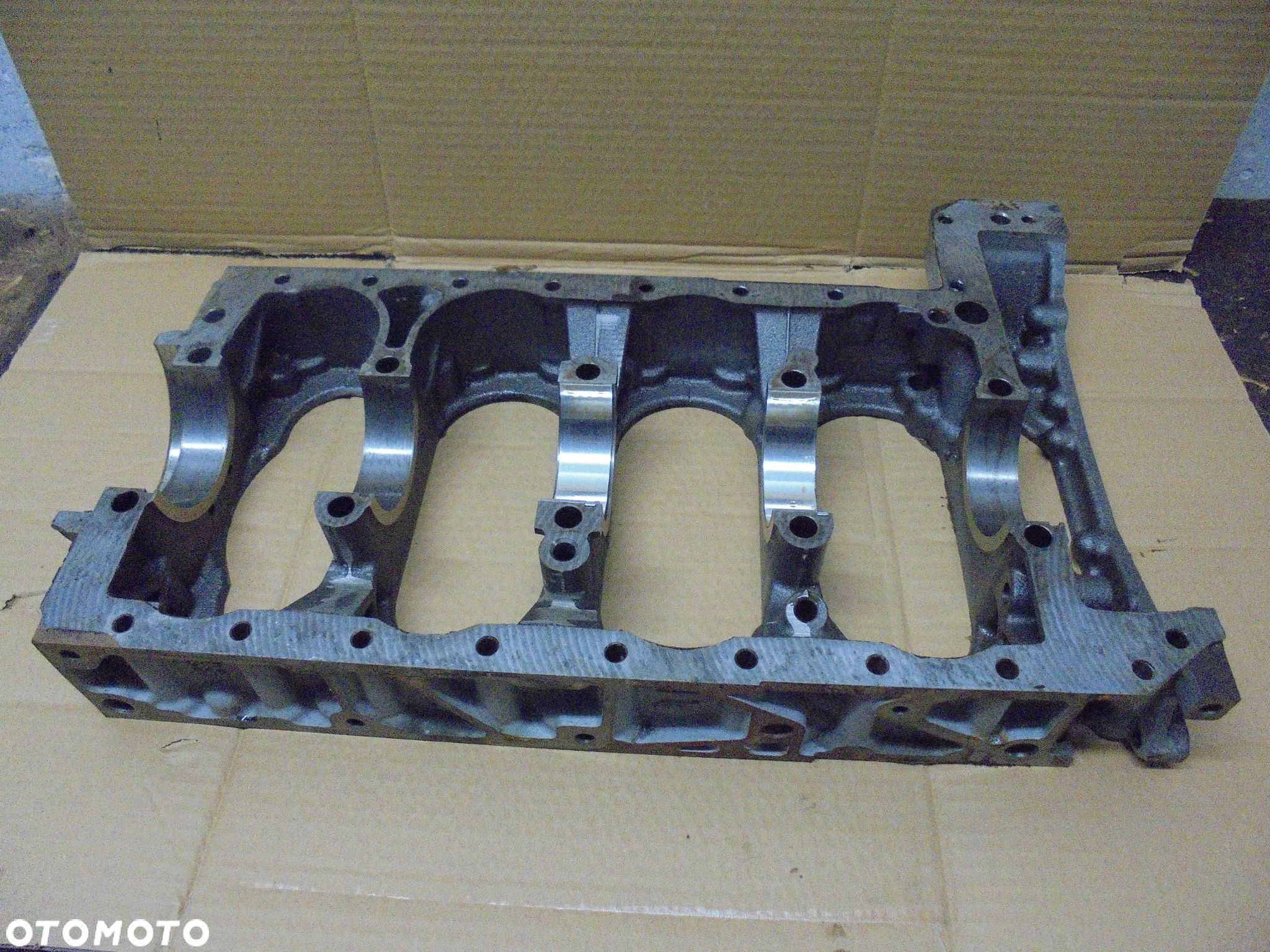 PÓŁBLOK IVECO DUCATO 3.0 JTD PODSTAWA WAŁU 502295009 - 1