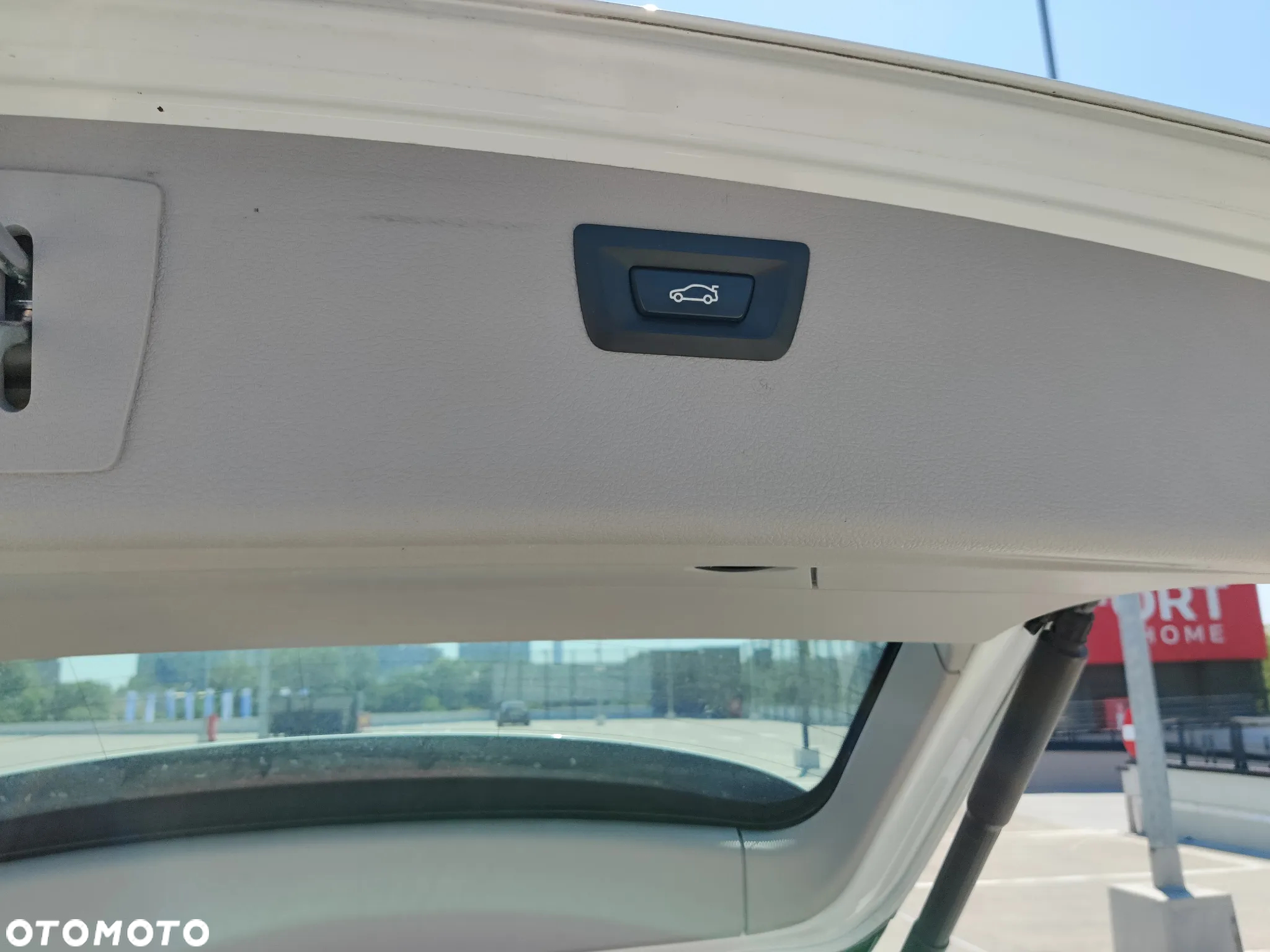 BMW Seria 3 316d Luxury Line EU6 - 31