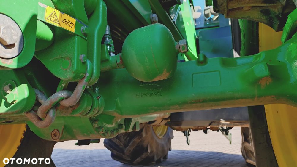 John Deere 6175M - 12