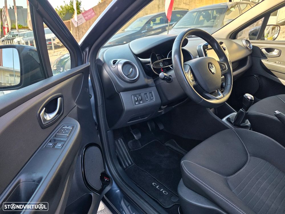 Renault Clio Sport Tourer 0.9 TCe Limited - 12