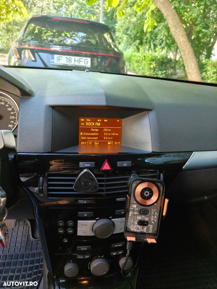 Opel Astra - 8