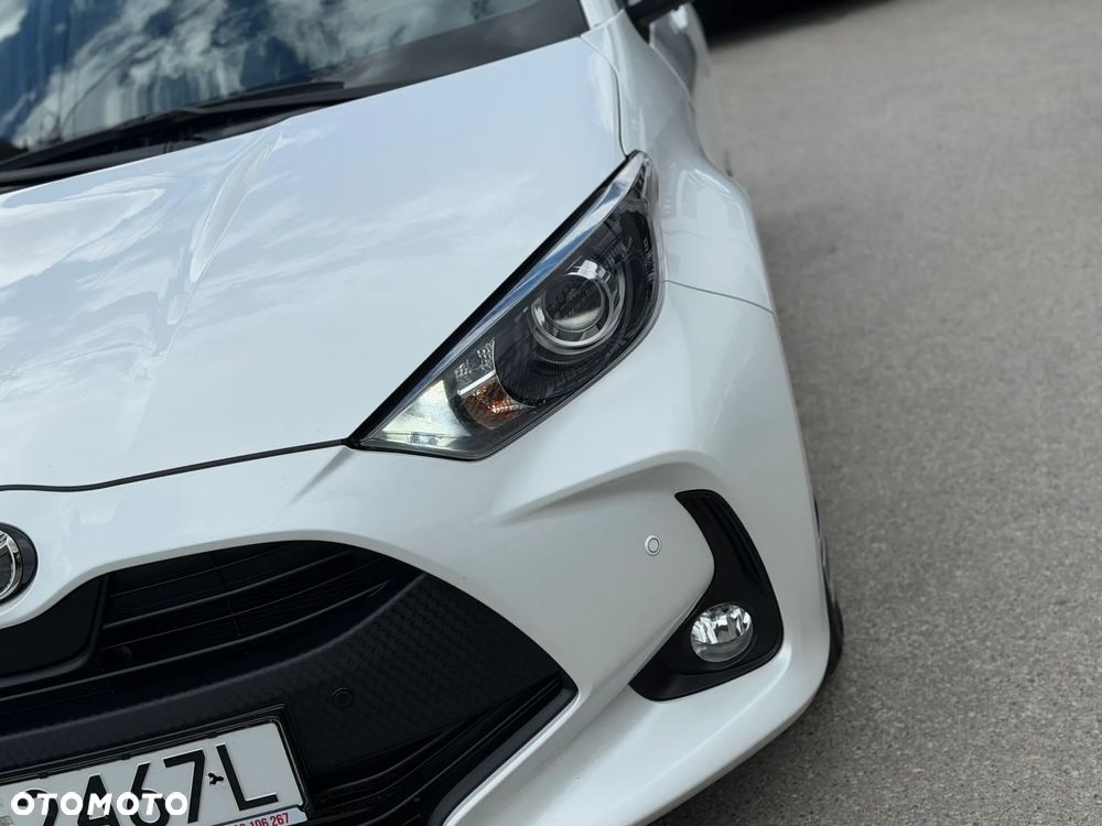 Toyota Yaris Hybrid 1.5 Comfort - 20