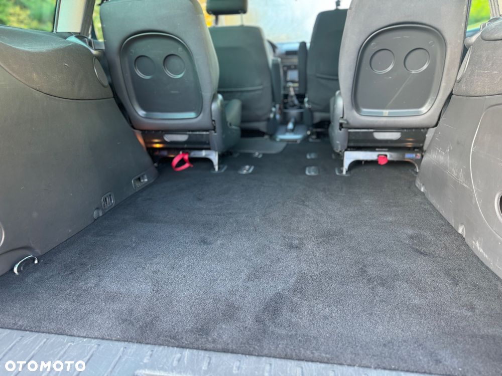 Volkswagen Sharan 1.9 TDI Special - 14