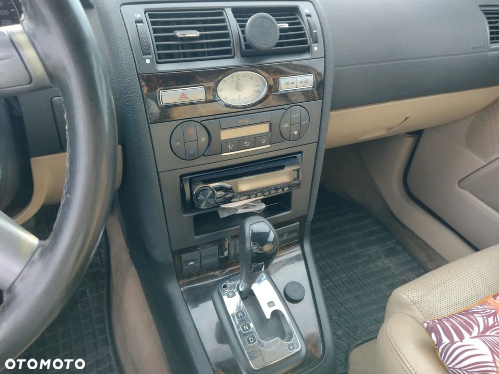 Ford Mondeo 2.0 TDCi Ghia X100 / X - 10