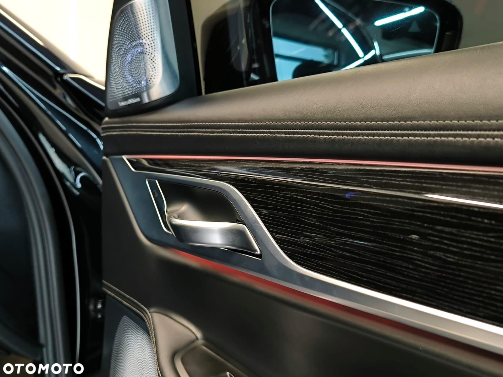 BMW Seria 7 750Li xDrive - 20