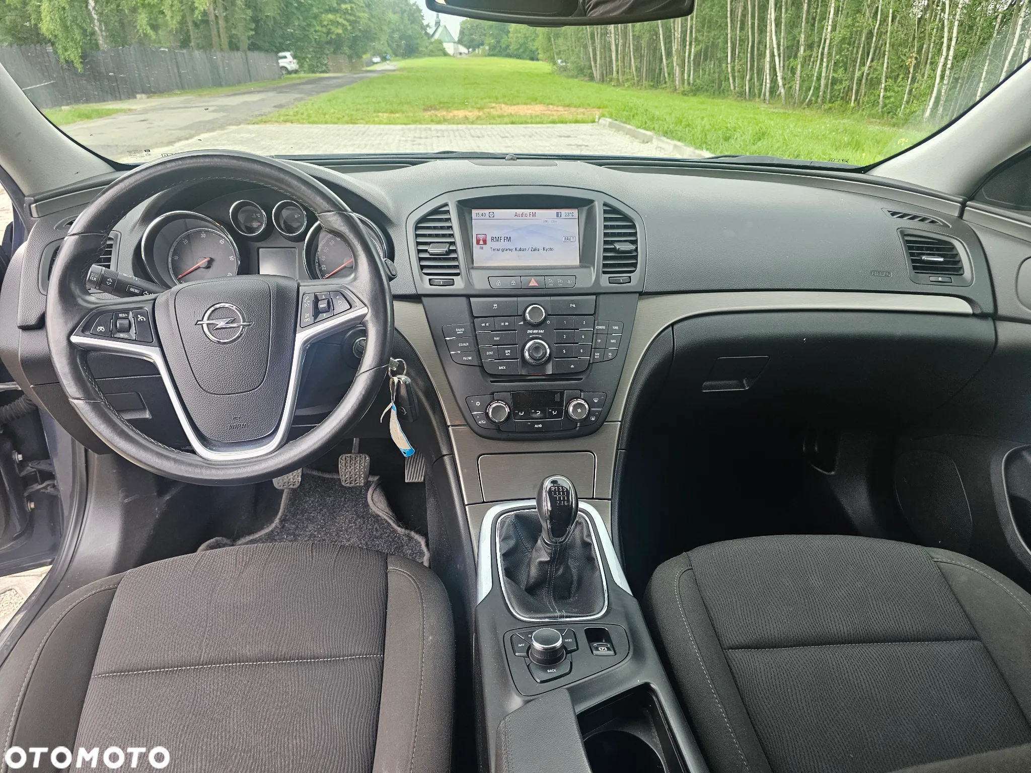 Opel Insignia - 12