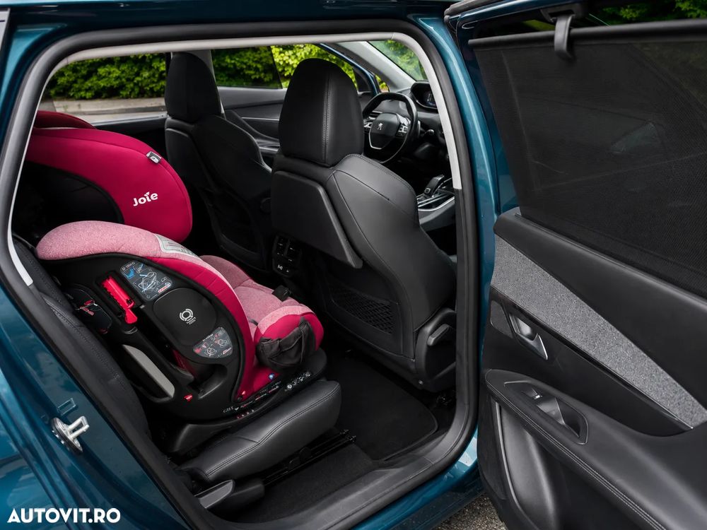 Peugeot 5008 1.5L BlueHDI EAT8 S&S Allure - 25