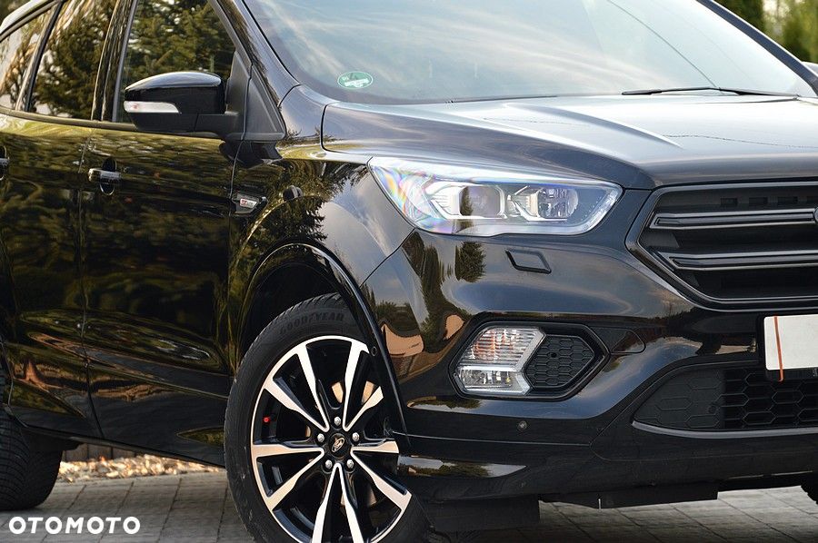 Ford Kuga 1.5 EcoBoost 2x4 ST-Line - 17