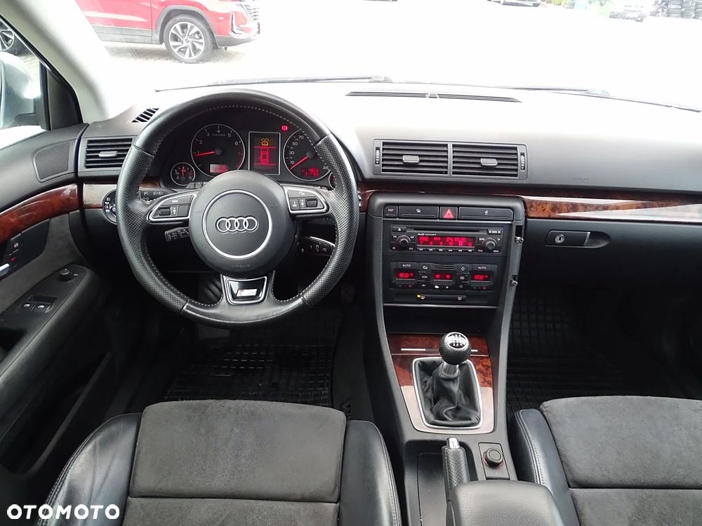 Audi A4 Avant 1.8 T - 6