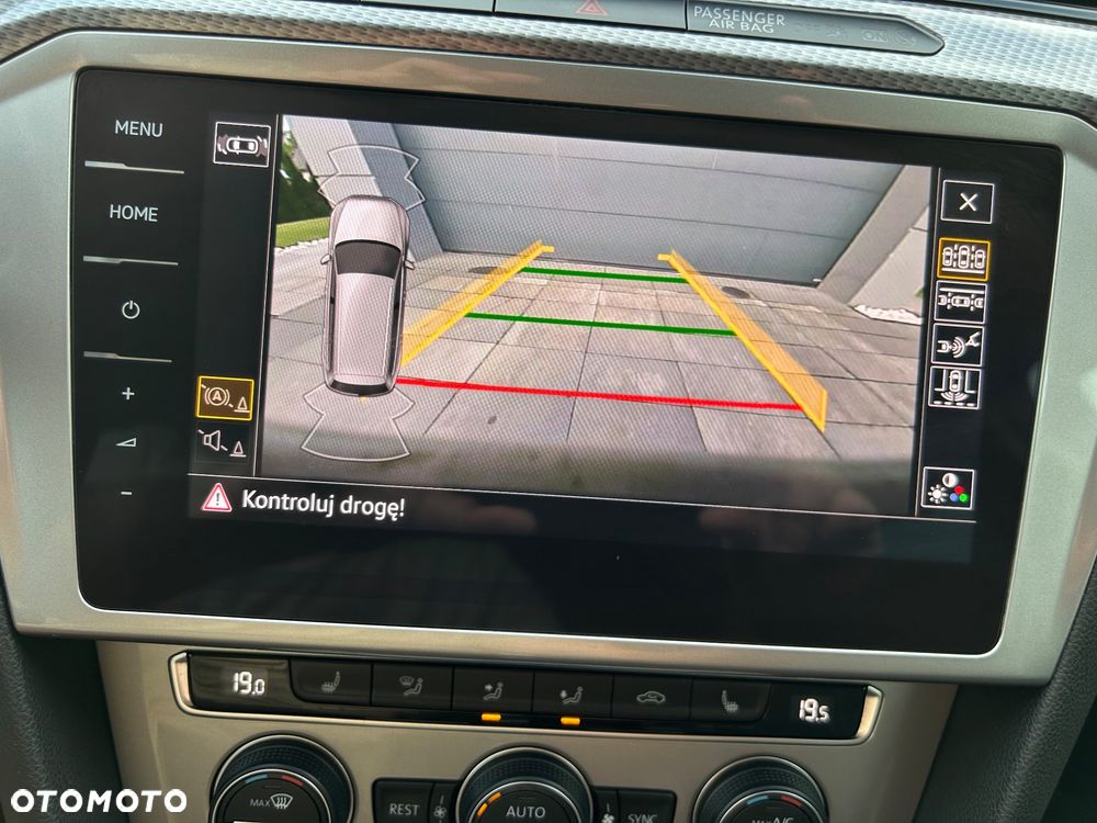 Volkswagen Passat Alltrack 2.0 TDI SCR DSG 4Motion - 27