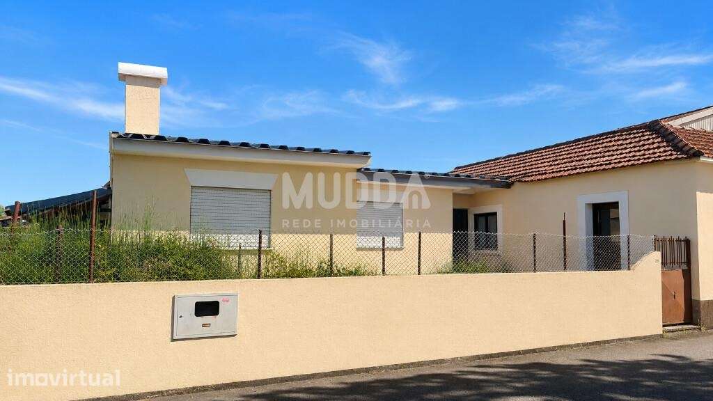 Moradia T4 Térrea para renovar Esmoriz - Grande imagem: 3/16
