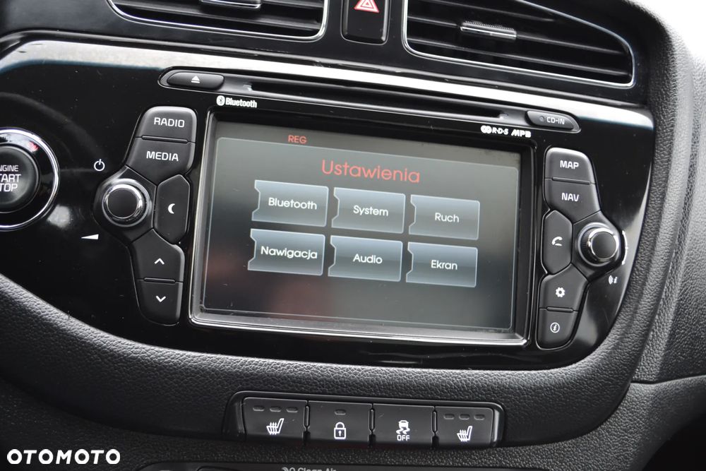 Kia Ceed 1.6 GDI L DCT - 27