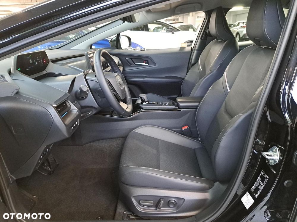 Toyota Prius - 10
