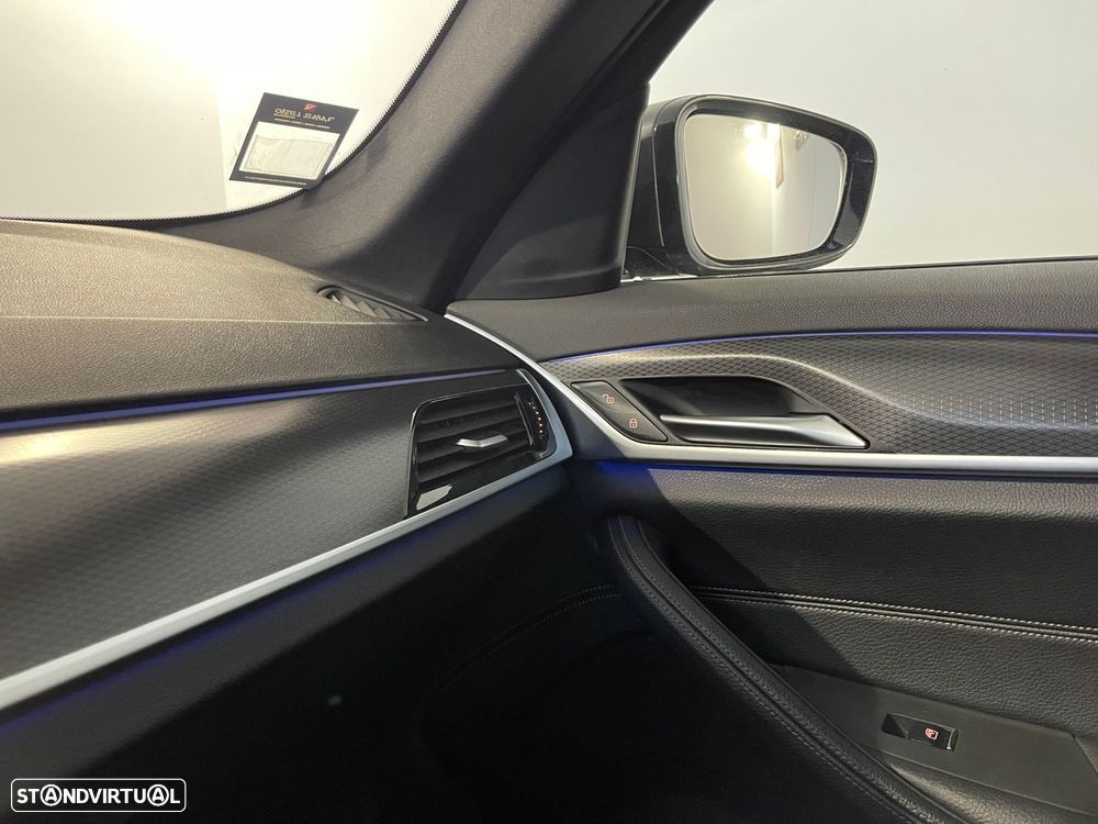 BMW 520 d Pack M Auto - 29