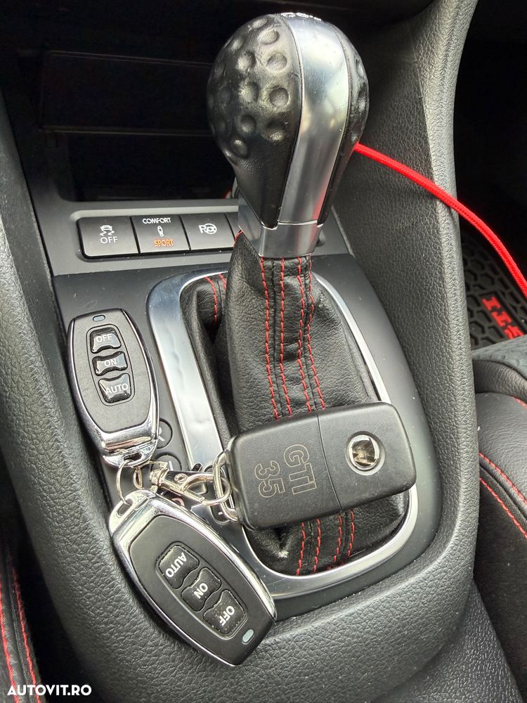 Volkswagen Golf 2.0 TSI GTI 35 Edition DSG - 12