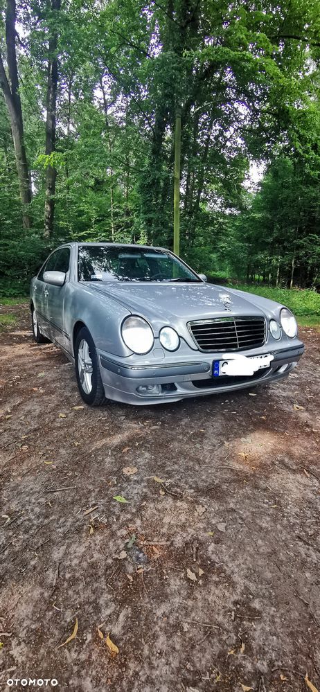 Mercedes-Benz Klasa E - 3