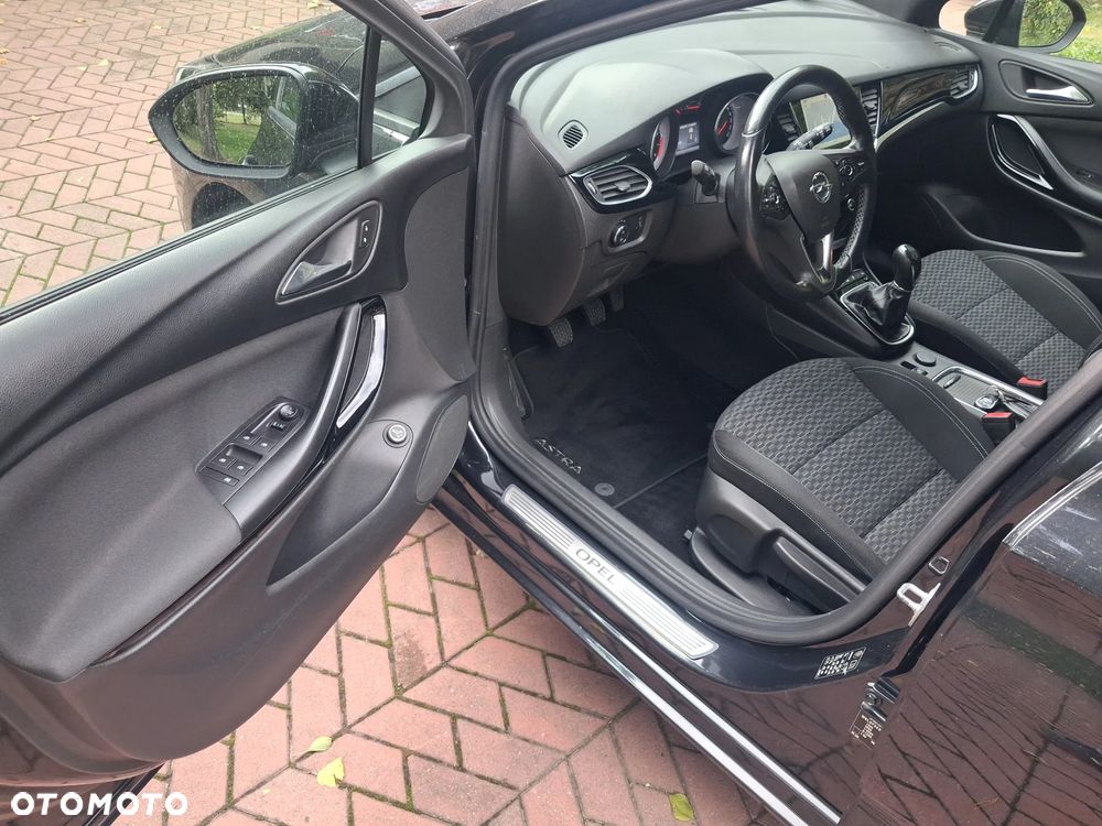 Opel Astra 1.4 Turbo Start/Stop Dynamic - 36