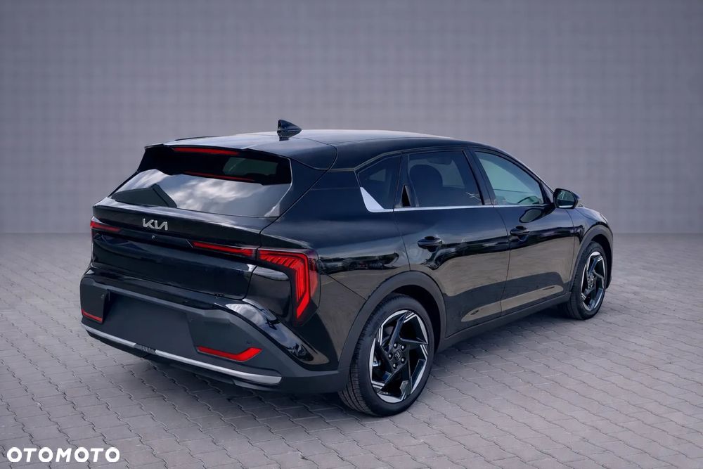 Kia K4 - 4