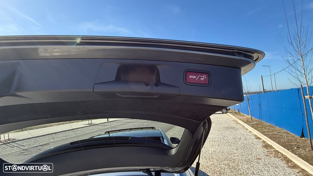 Mercedes-Benz E 220 d 9G-TRONIC AMG Line - 13