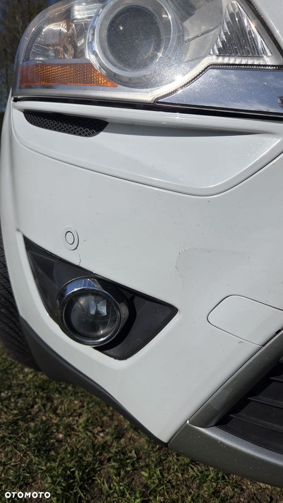 Ford Kuga 2.0 TDCi 4x4 Titanium - 12