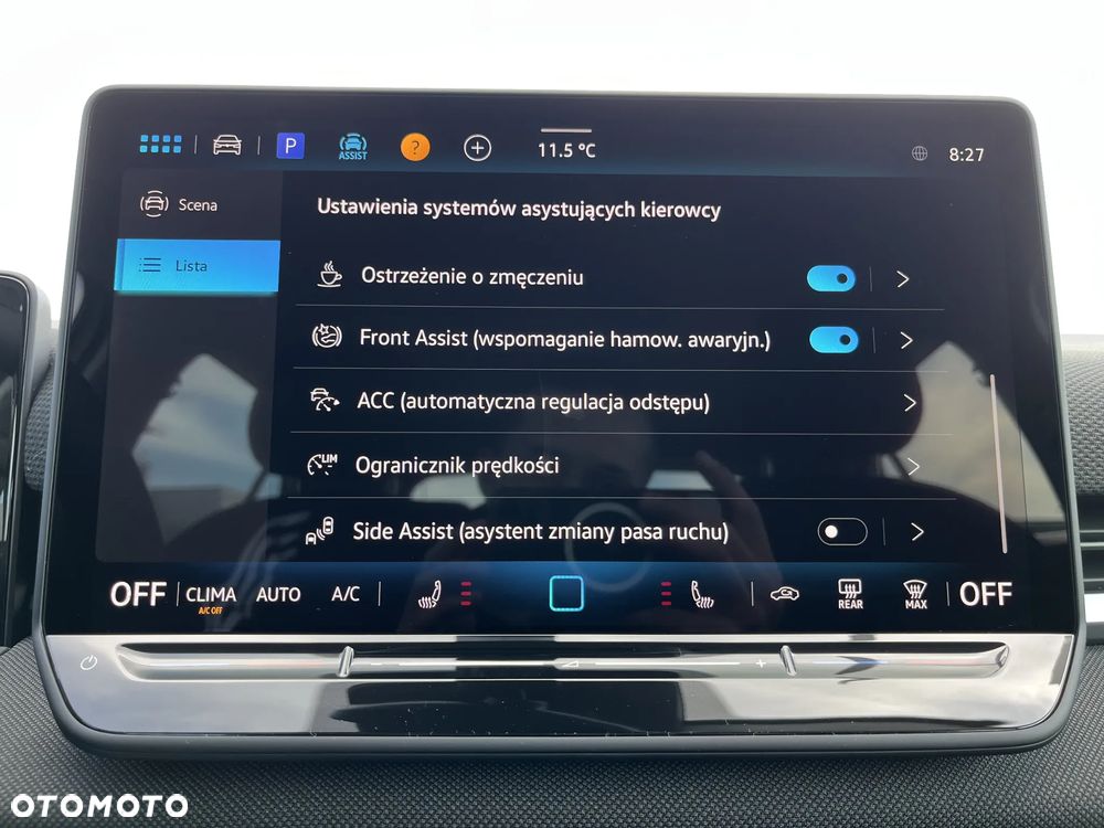 Volkswagen T-Roc 1.5 eTSI Life DSG - 34