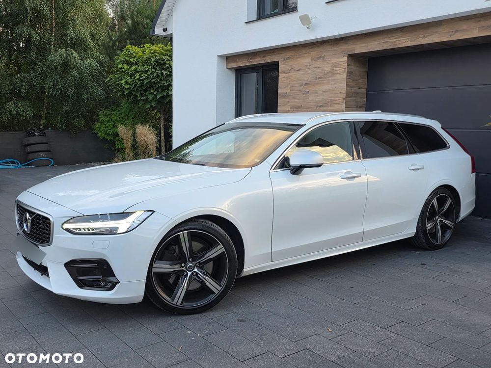 Volvo V90 D5 SCR AWD R-Design - 11