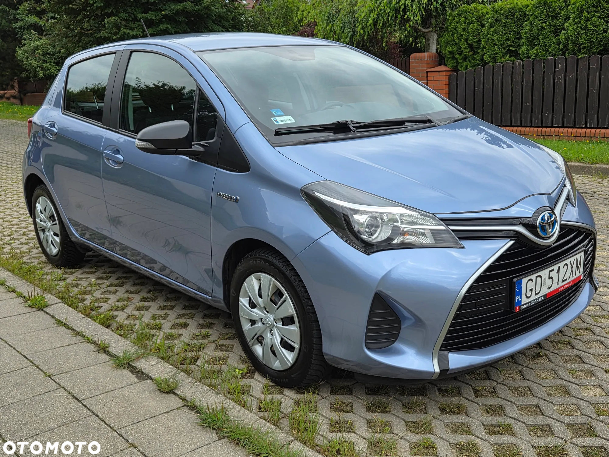Toyota Yaris Hybrid 100 Life - 2