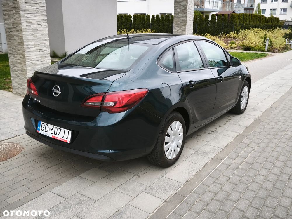 Opel Astra 1.6 Enjoy - 3