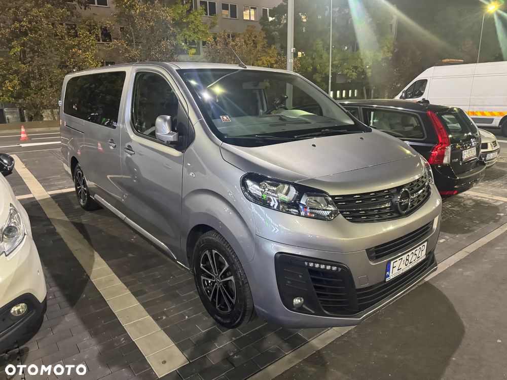 Opel Vivaro - 1
